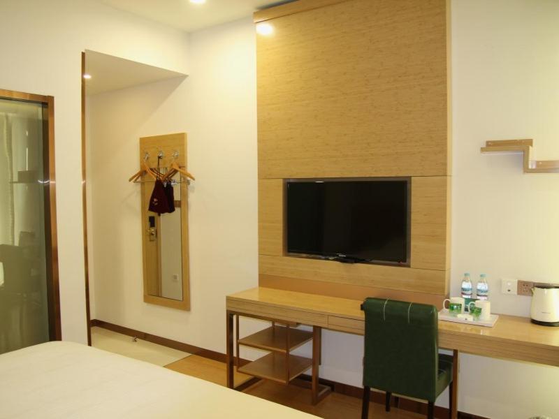 Greentree Inn Shandong Jinan Gaoxin District South Gongye Road Middle Aoti Road Express Hotel Bagian luar foto