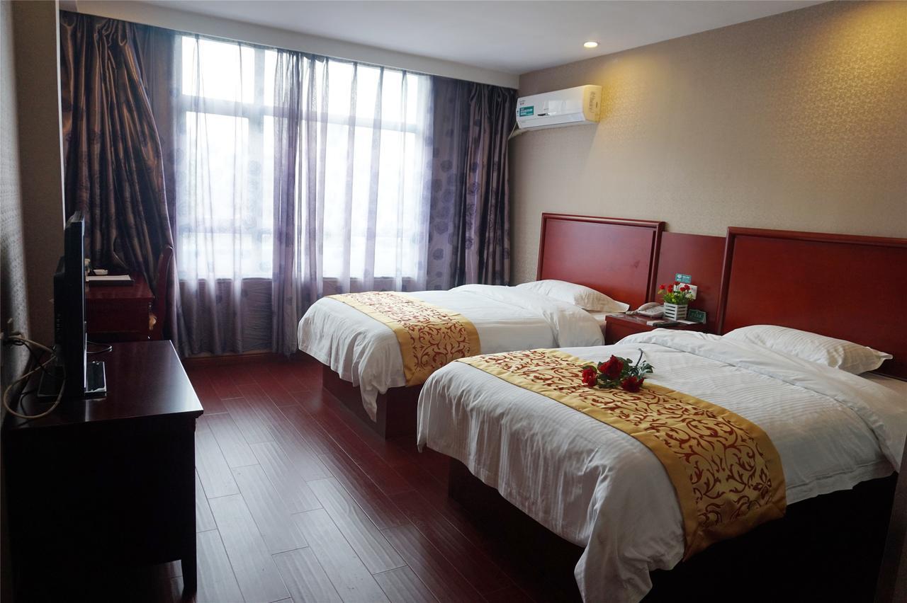 Greentree Inn Shandong Jinan Gaoxin District South Gongye Road Middle Aoti Road Express Hotel Bagian luar foto